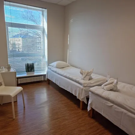 Near Center Harbour לינה וארוחת בוקר