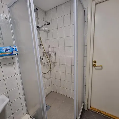 Near Center Harbour לינה וארוחת בוקר *