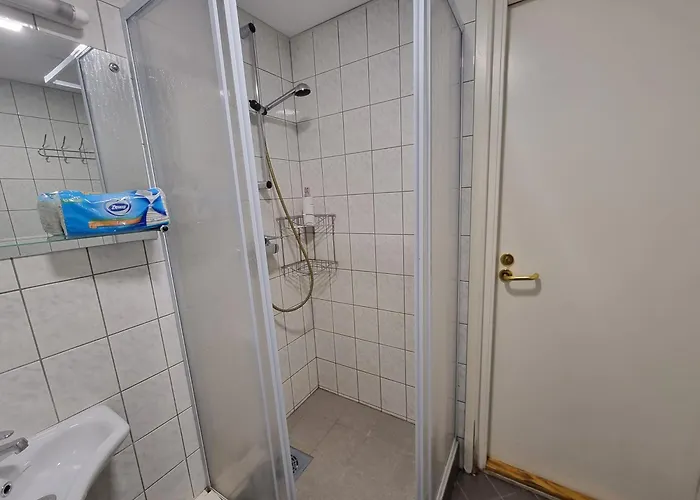 Near Center Harbour Oda ve Kahvaltı *