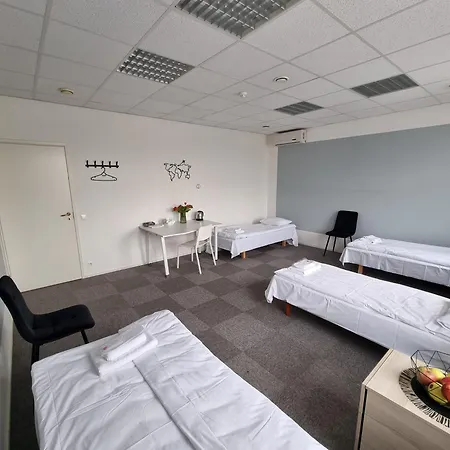 Bed & Breakfast Near Center Harbour Reval